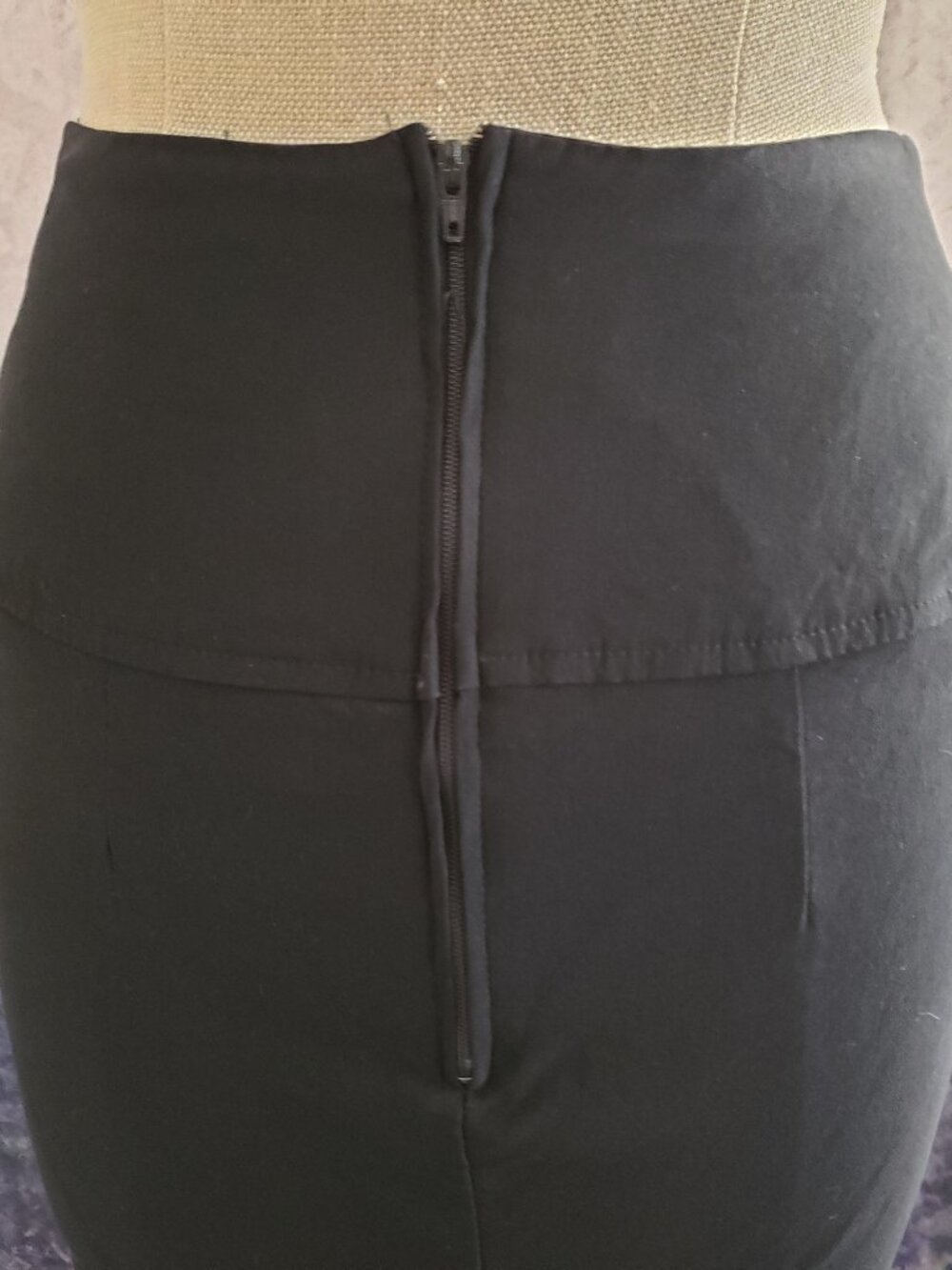 Retro Style Black Bodycon Pencil skirt Size 0 - Picture 6 of 12
